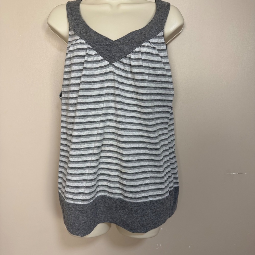 Grey Striped Metallic Shimmer V-Neck‎ Sleeveless Tank Top
